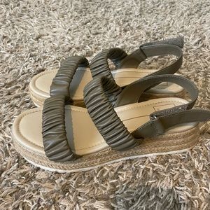 Dolce Vita Gray Platform Sandals